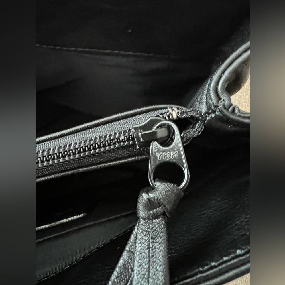 Roberta Di Camerino Black Leather Shoulder Purse ITALY - Picture 15 of 16